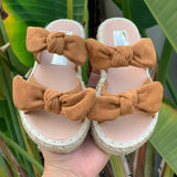 Bow Sandals (Tan)